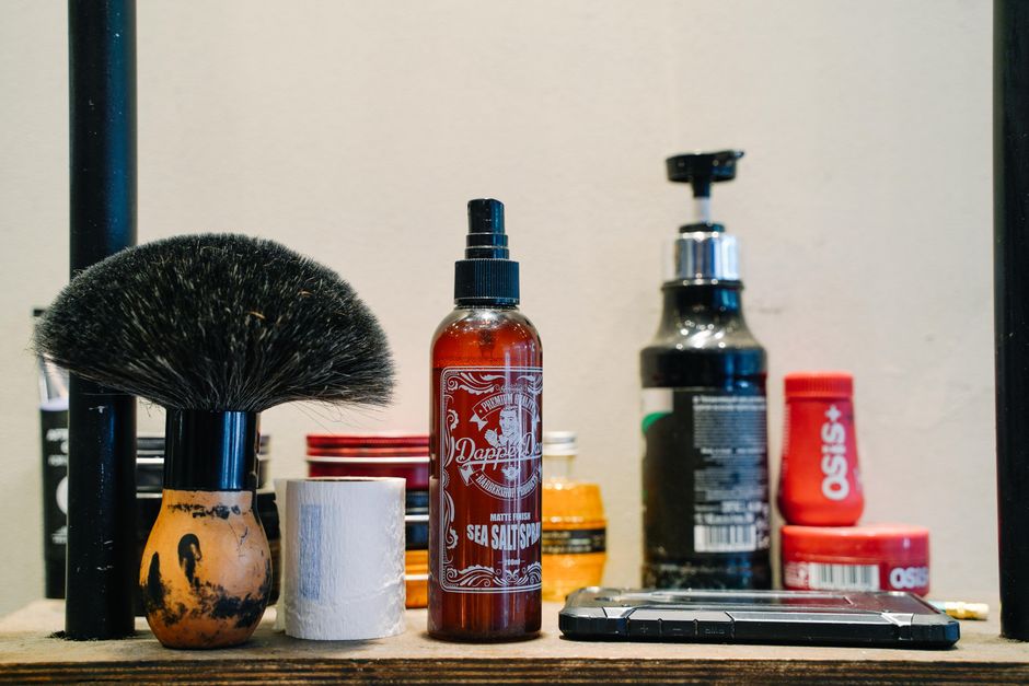Uporaba voska in pomade
